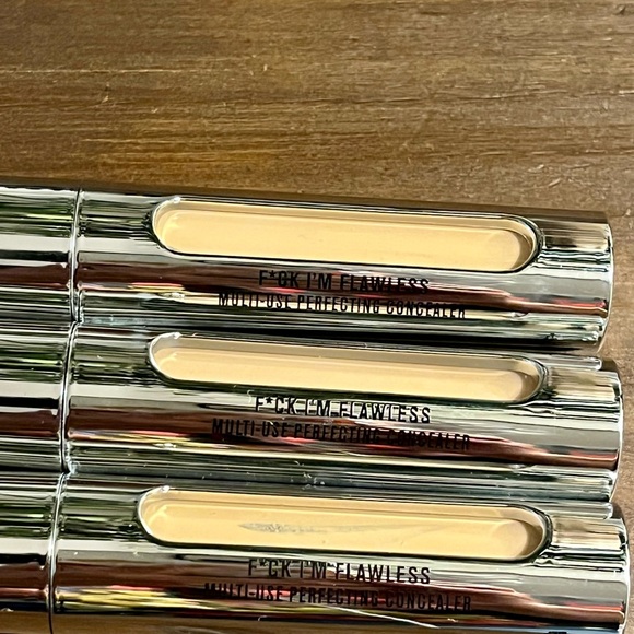 Bundle of 3 il Makiage F*ck I’m Flawless No. 8 Concealers. New in Box. - Picture 3 of 6
